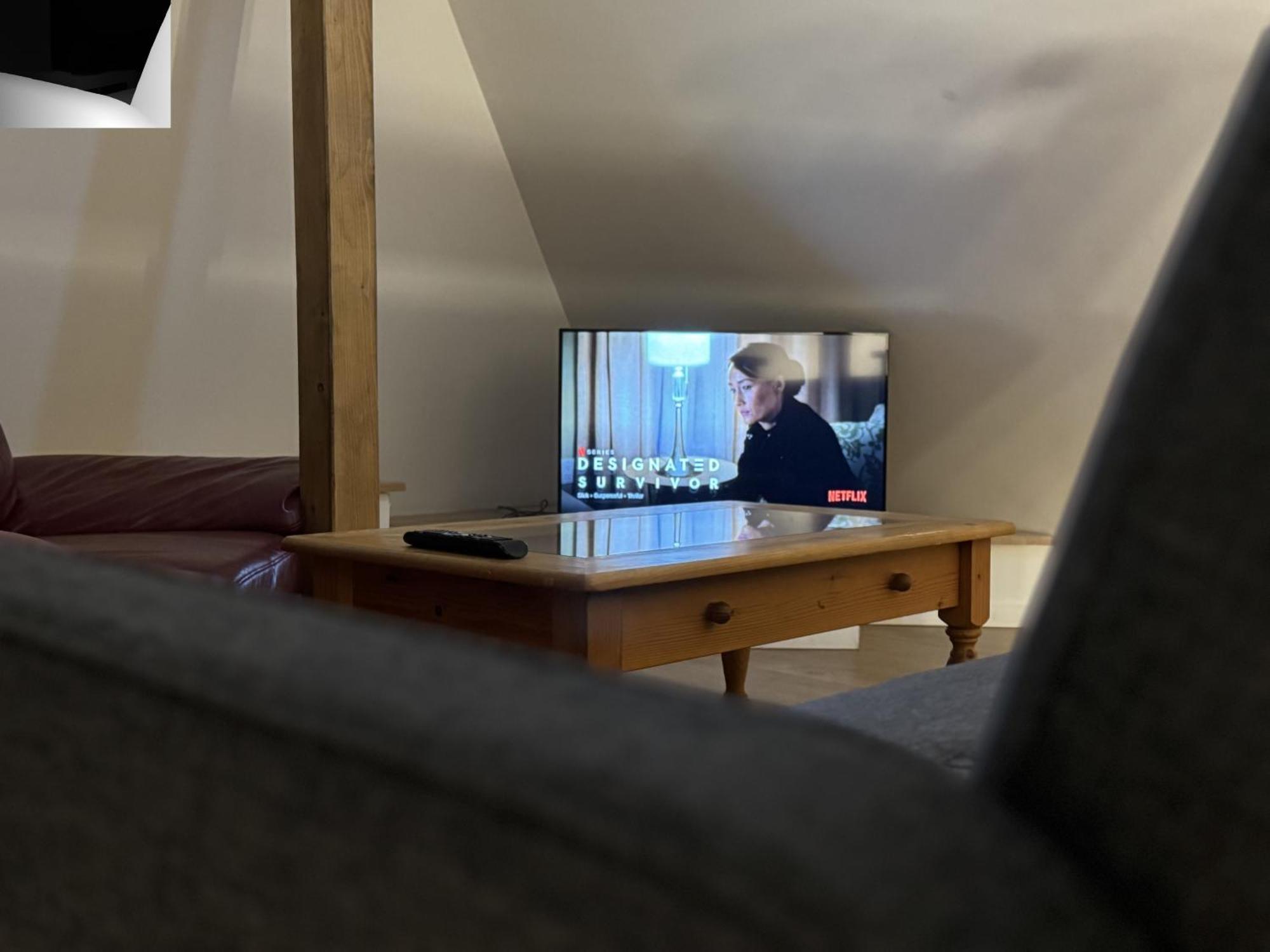Bielefeld Zentral Komplette Fewo, 4 Schlafbereiche Bis Zu 8 Personen エクステリア 写真